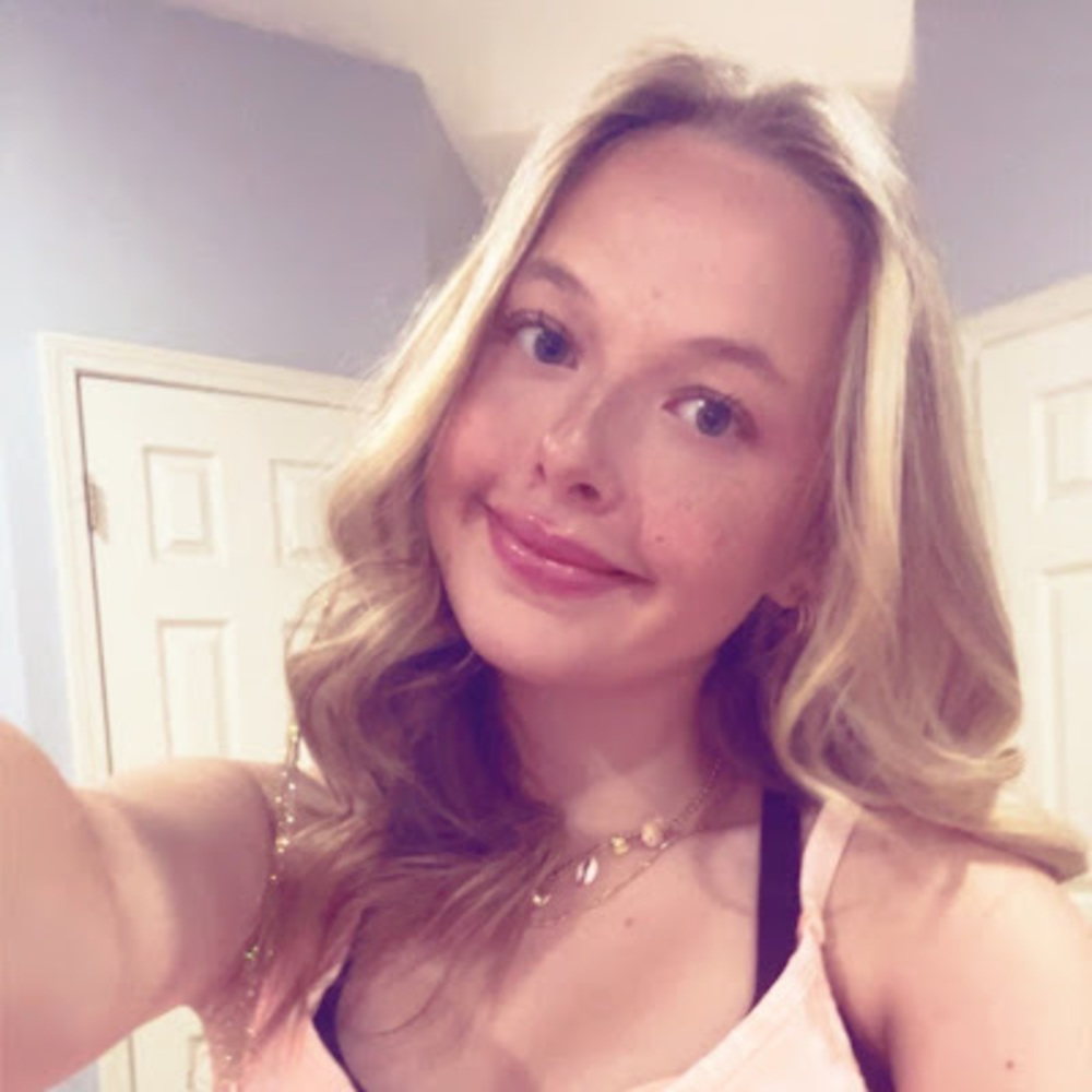 Meet your Posher, Kenzie